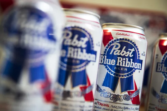 No pint-sized matter: Thieves steal $70,000 in Pabst beer from California warehouse