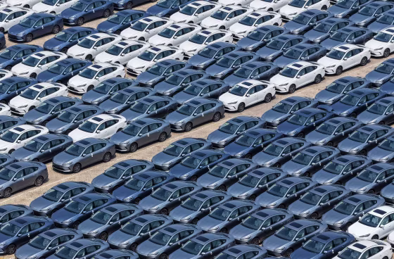 Trump says he would be OK with China building cars in the U.S.
