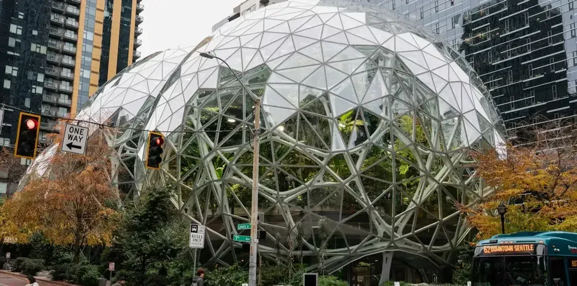 Amazon Trims Retail Staff While Betting Billions on Artificial Intelligence