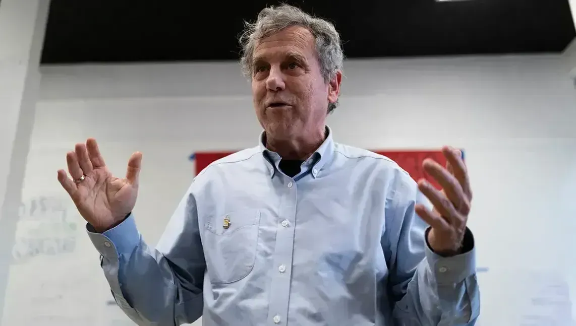 GOP Senate majority faces fresh uncertainty as 2 key races tighten days before midterms